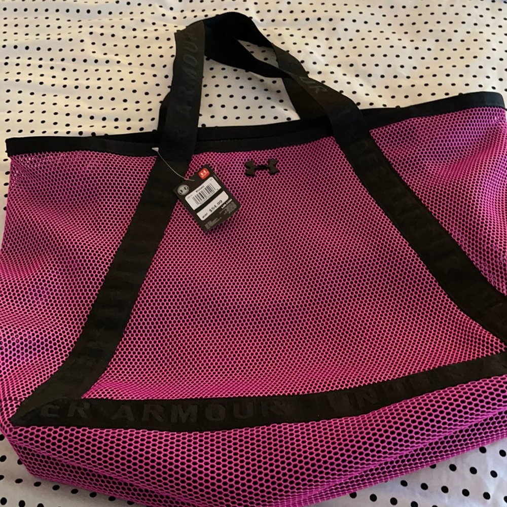 NWT Under Armour mesh Beach/Gym tote purple/black
